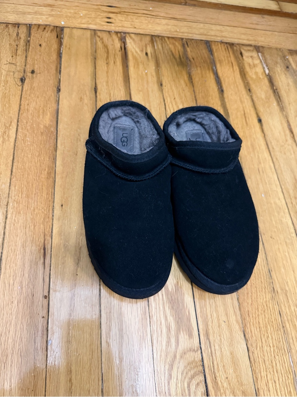 UGG Men's Black Suede Shearling-Lined Slip-On Clogs